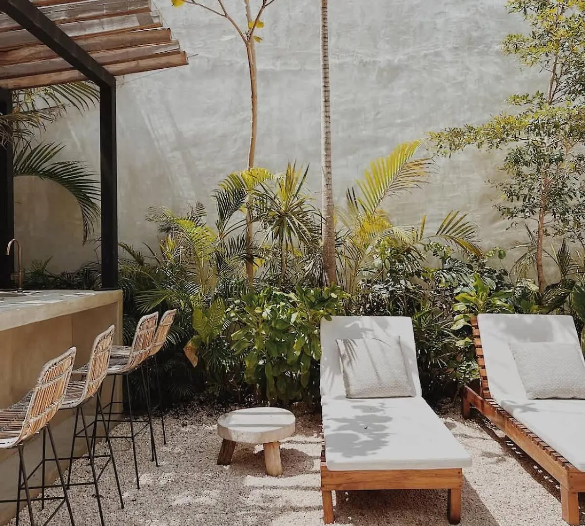 Infinity Pool In Veleta Apartment Tulum Mexico